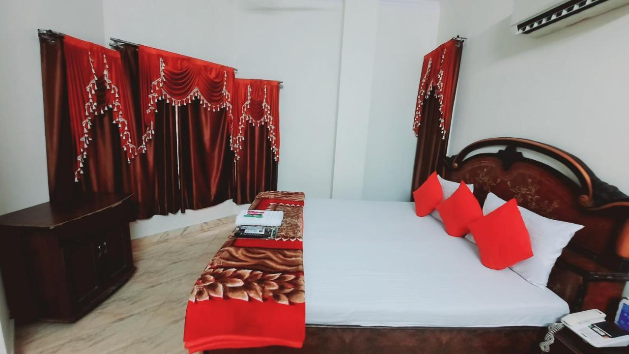 Hotel Holiday Inn Paradise Chandigarh Ngoại thất bức ảnh