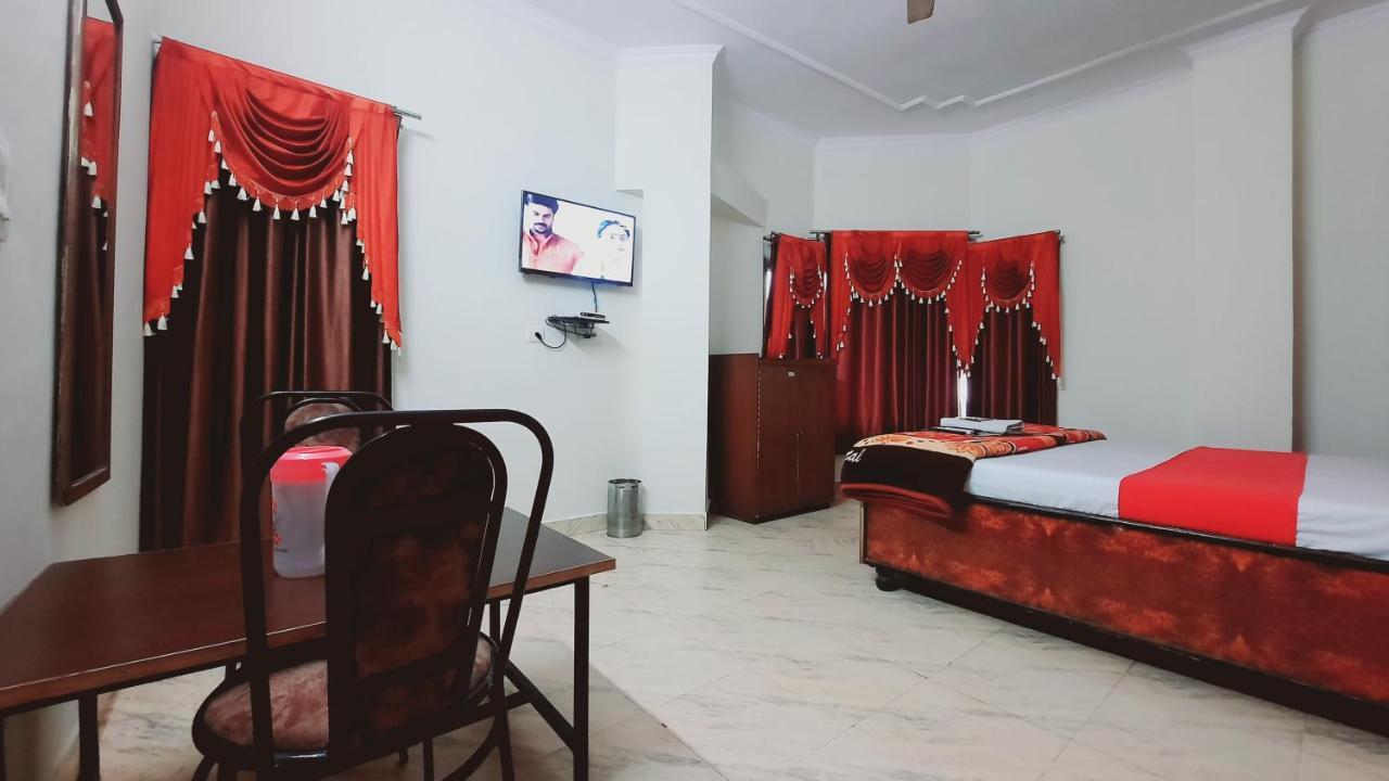 Hotel Holiday Inn Paradise Chandigarh Ngoại thất bức ảnh