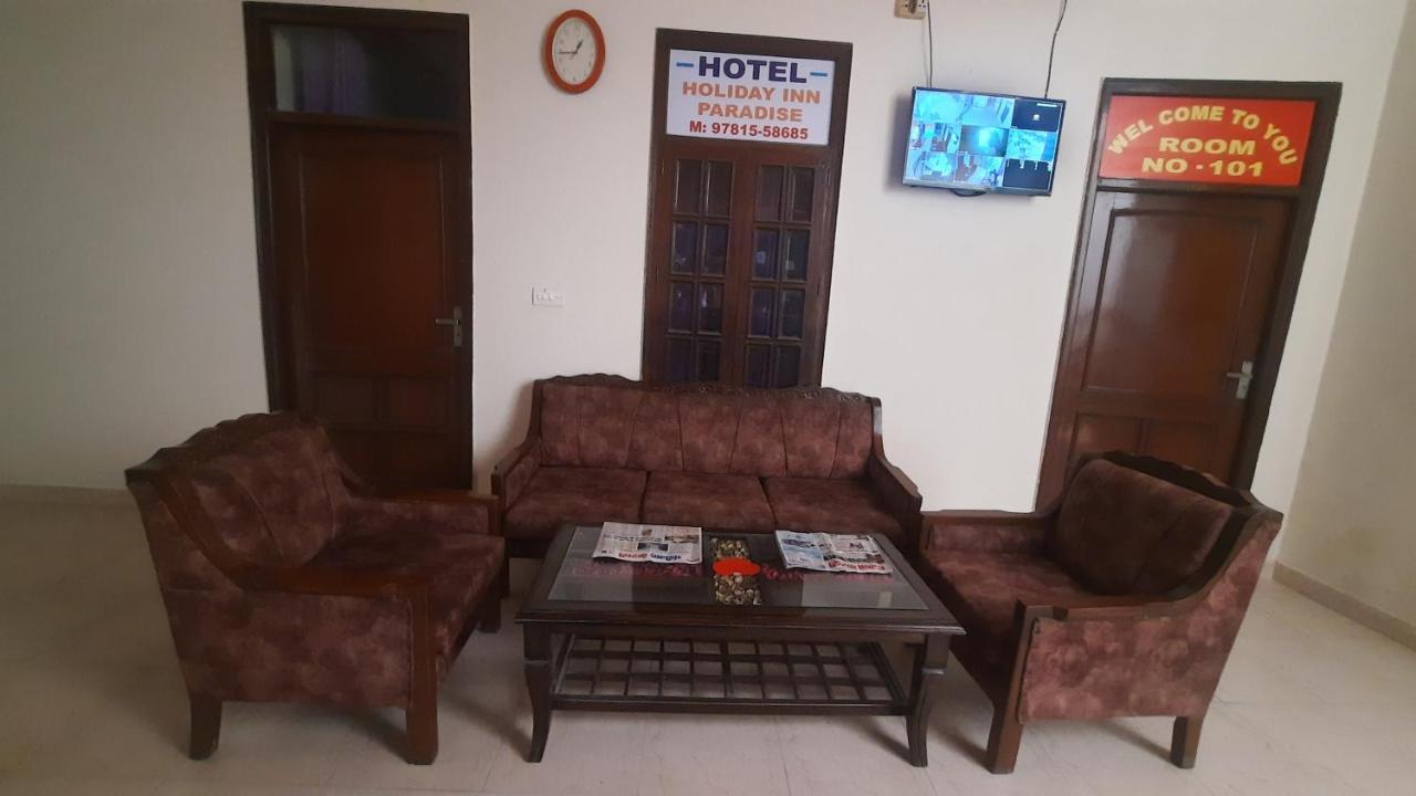 Hotel Holiday Inn Paradise Chandigarh Ngoại thất bức ảnh