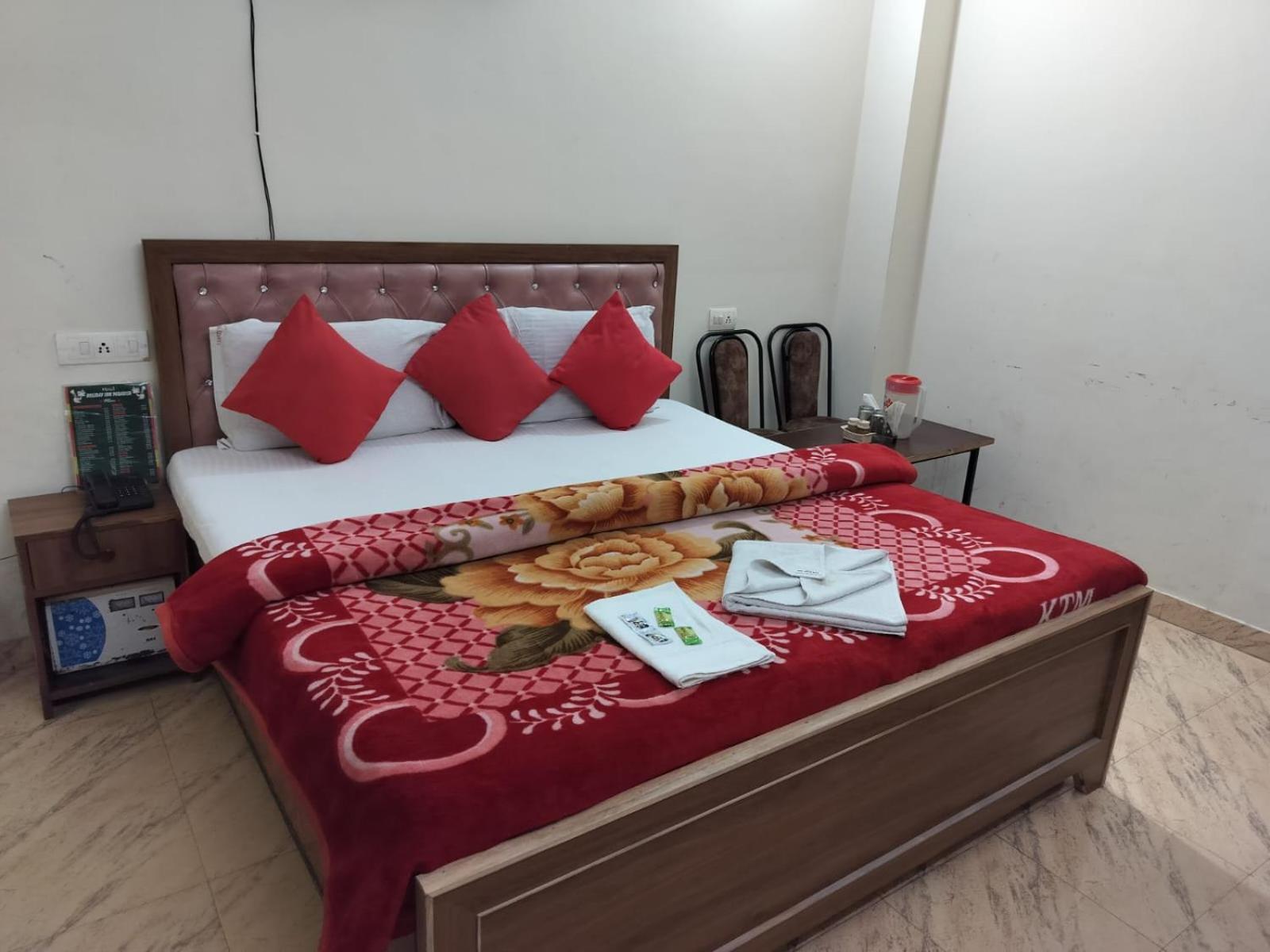 Hotel Holiday Inn Paradise Chandigarh Ngoại thất bức ảnh